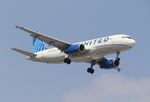 N413UA @ KORD - Airbus A320-232