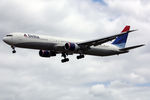 N828MH @ EGLL - at lhr - by Ronald