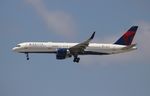 N535US @ KLAX - DAL 752 zx DTW-KLAX - by Florida Metal