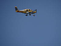 N68GT @ KHPN - Cirrus SR22 taking off - by Haldan Dickinson