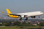 EI-HEB @ EBBR - at bru - by Ronald