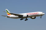 ET-ARJ @ EBBR - at bru - by Ronald