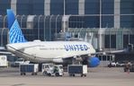 N408UA @ KORD - Airbus A320-232