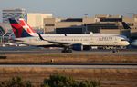 N540US @ KLAX - DAL 752 zx - by Florida Metal