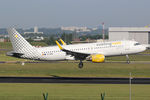 EC-MAO @ EBBR - at bru - by Ronald