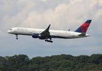 N544US @ KATL - DAL 752 zx - by Florida Metal