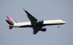 N553NW @ KMCO - DAL 752 zx - by Florida Metal