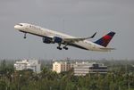 N554NW @ KFLL - DAL 752 zx - by Florida Metal