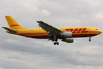 OO-DLC @ EBBR - at bru - by Ronald