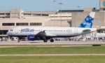 N562JB @ KPBI - JBU A320 zx - by Florida Metal