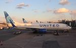 N73270 @ KIAD - Boeing 737-824