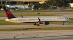 N582NW @ KFLL - DAL 753 zx - by Florida Metal