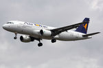 EI-DSD @ EGLL - at lhr - by Ronald