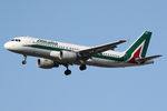 EI-DSG @ EGLL - at lhr - by Ronald