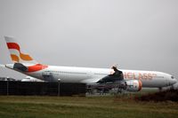 OY-VKP @ CPH - OY-VKP at the SunClass technical base - by Erik Oxtorp