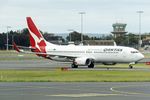 VH-VXH @ YSSY - VH-VXH 2002 Boeing 737-800 Qantas Sydney - by PhilR