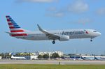 N354PT @ KMIA - American B738 landing - by FerryPNL