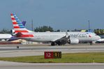 N338RS @ KMIA - American B738 MAX for departure - by FerryPNL