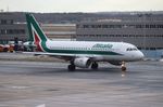 EI-IMT @ EDDF - Airbus A319-111 - by Mark Pasqualino