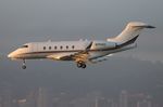 N775QS @ KLAX - Challenger 350 zx SJC-LAX - by Florida Metal