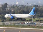 N37540 @ KLAX - UAL 737-9 nc zx KORD-LAX - by Florida Metal