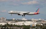 N586UW @ KFLL - AAL A321 zx - by Florida Metal