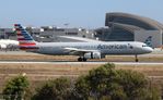 N587UW @ KLAX - AAL A321 zx - by Florida Metal