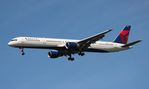N588NW @ KMCO - DAL 753 zx - by Florida Metal