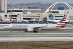 N401AN @ KLAX - A21N American Airlines Airbus A321neo N401AN AAL2016 PHL-LAX - by Mark Kalfas