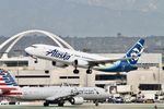 N512AS @ KLAX - B738 Alaska Airlines Boeing 737-800 N512AS ASA6 LAX-DCA - by Mark Kalfas