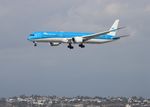 PH-BKK @ KLAX - KLM 787X zx AMS-LAX - by Florida Metal