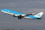 PH-BFS @ EHAM - at spl - by Ronald