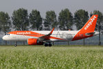 OE-LSM @ EHAM - at spl - by Ronald