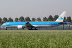 PH-BVI @ EHAM - at spl - by Ronald