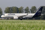 D-AINZ @ EHAM - at spl - by Ronald