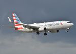 N823NN @ KMIA - American B738 landing - by FerryPNL