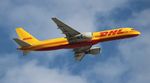 HP-1910DAE @ KMIA - DHL Panama 752 zx - by Florida Metal
