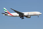 A6-EFF @ EHAM - at spl - by Ronald