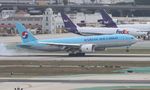 HL8046 @ KLAX - KAL 777-200LRF zx - by Florida Metal