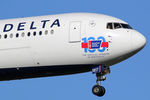 N841MH @ EHAM - at spl - by Ronald