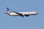N75433 @ KORD - B739 United Airlines BOEING 737-924ER N75433 UAL270 DEN-ORD - by Mark Kalfas