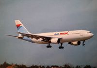 F-GBEB @ TLS - Landing - by Frank Litaudon