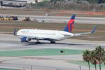 N196DN @ KLAX - DAL 763 zx LAX-JFK - by Florida Metal