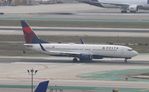 N375DA @ KLAX - DAL 738 zx LAX-MMSD - by Florida Metal