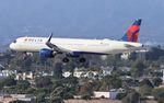 N503DZ @ KLAX - DAL A321N zx HNL-LAX - by Florida Metal
