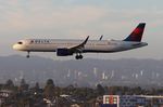 N506DA @ KLAX - DAL A321N zx MSP-LAX - by Florida Metal