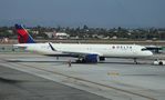 N542DE @ KLAX - DAL A321N zx LAX-HNL - by Florida Metal
