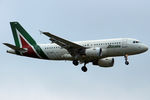 EI-IMF @ EGLL - Landing - by micka2b