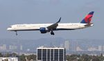 N582NW @ KLAX - DAL 753 zx ATL-LAX - by Florida Metal
