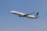 N69818 @ KORD - B739 United Airlines  BOEING 737-924ER N69818 UAL1944 ORD-PHX - by Mark Kalfas